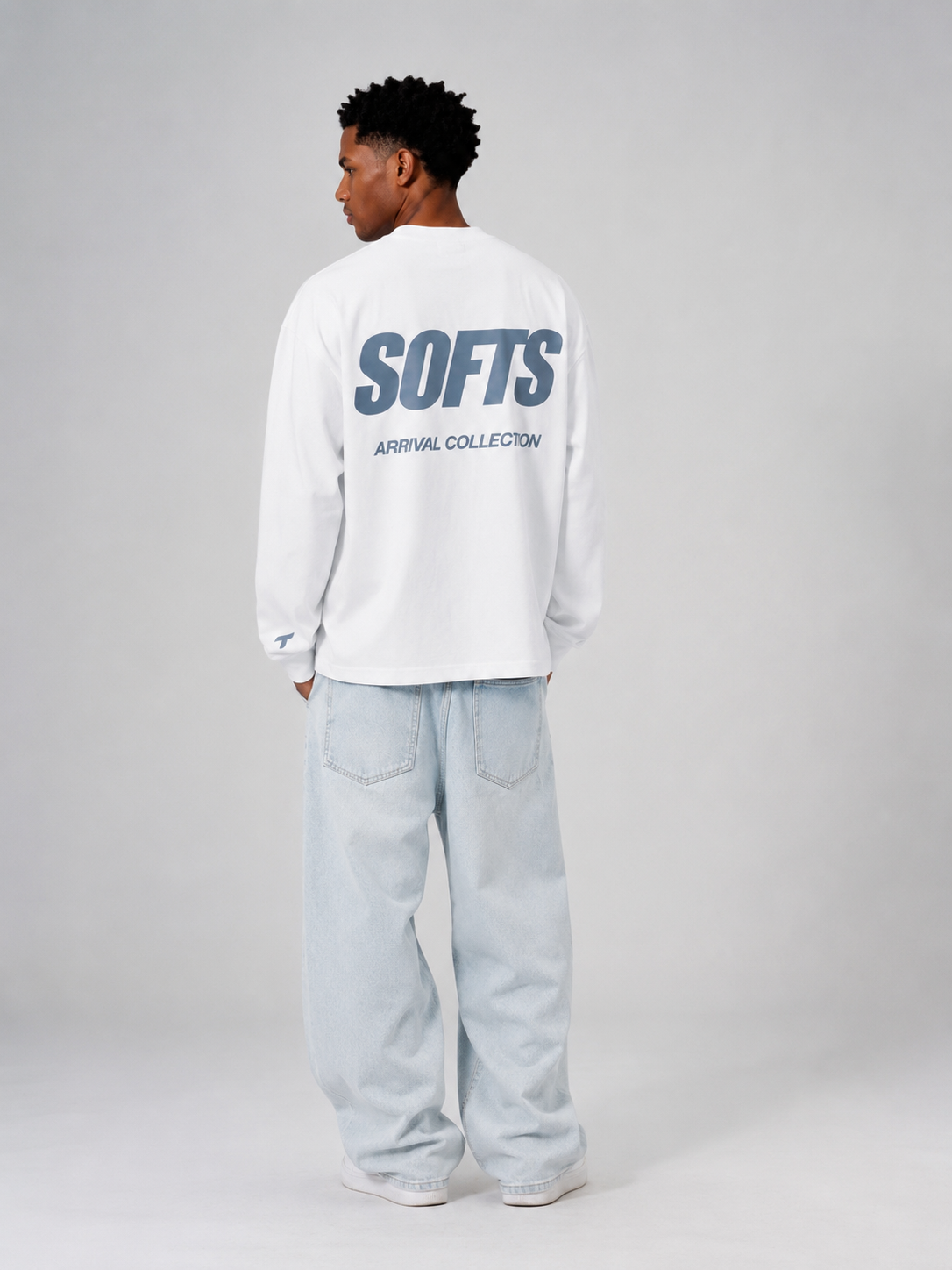 ARRIVAL Longsleeve